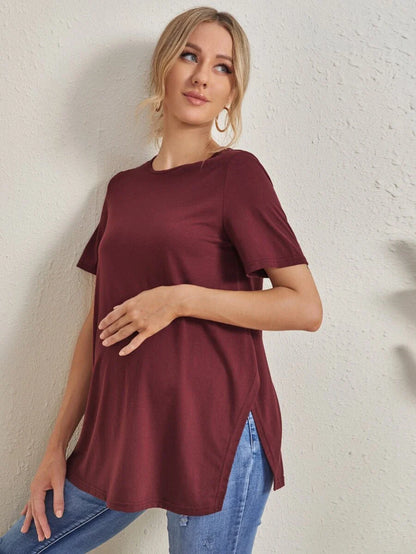 Maternity Split Side Solid Navy Blue Tee  Casual Short Sleeve Round Neck Long T-Shirt with Side Slits for Daily Wear