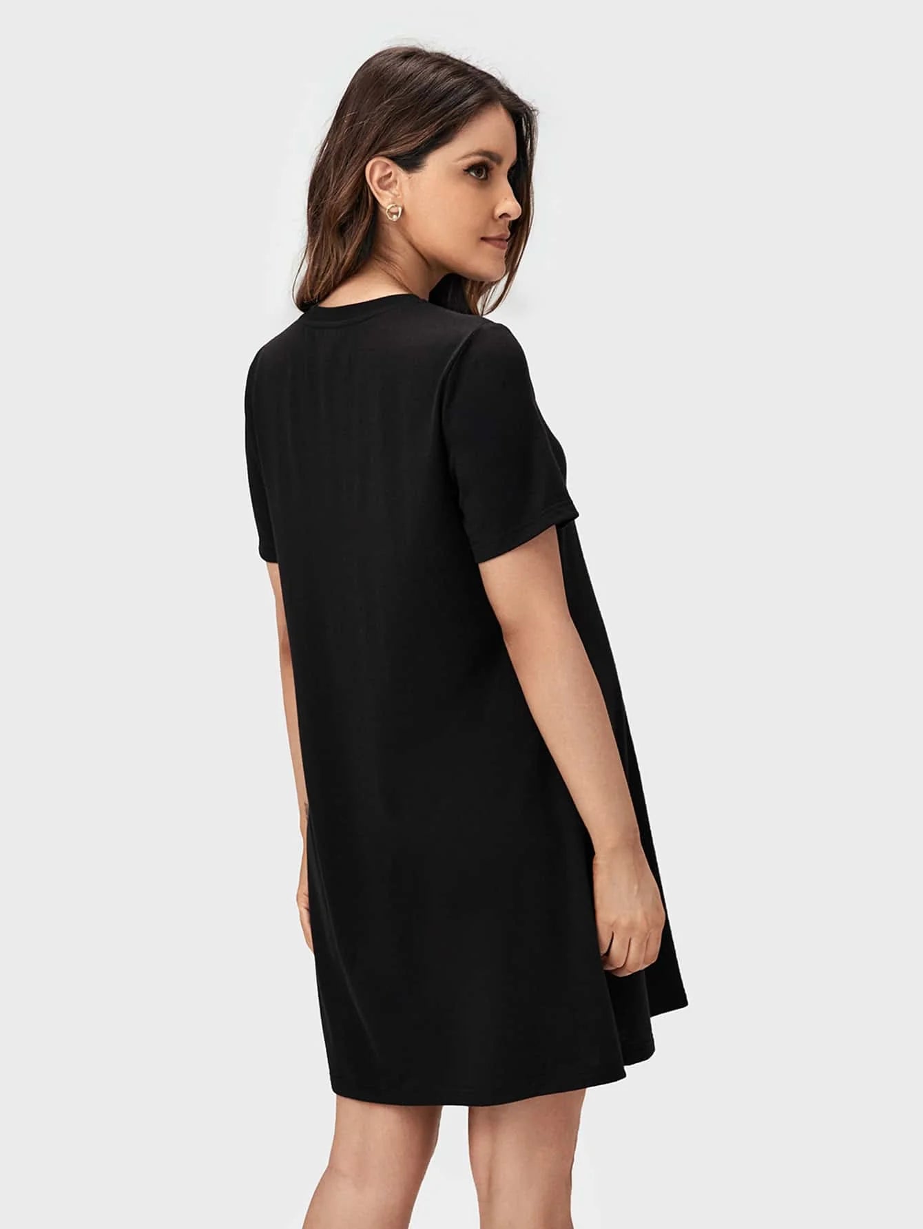 Maternity Solid Black Tee Dress Short Sleeve Round Neck Casual Mini Pregnancy Dress for Daily Wear
