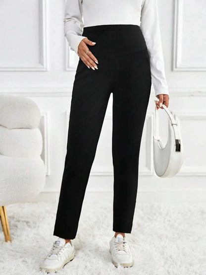 Maternity Skinny Pants - Wide Waistband, Cropped, Slant Pocket, Black