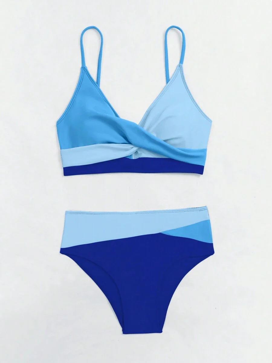 Women's 2-Piece Color-Block Bikini Set - Spaghetti Strap, Criss Cross, High Waist, Multicolor