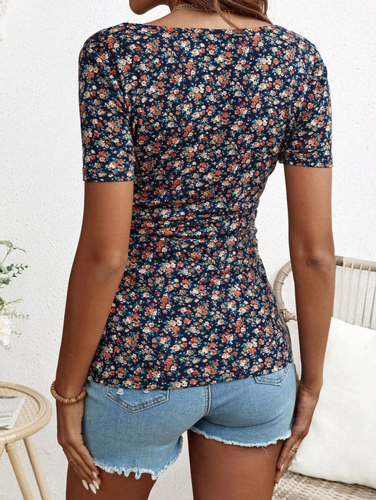 Maternity Floral Fitted Square Neck Short Sleeve T-Shirt For Active Vacation