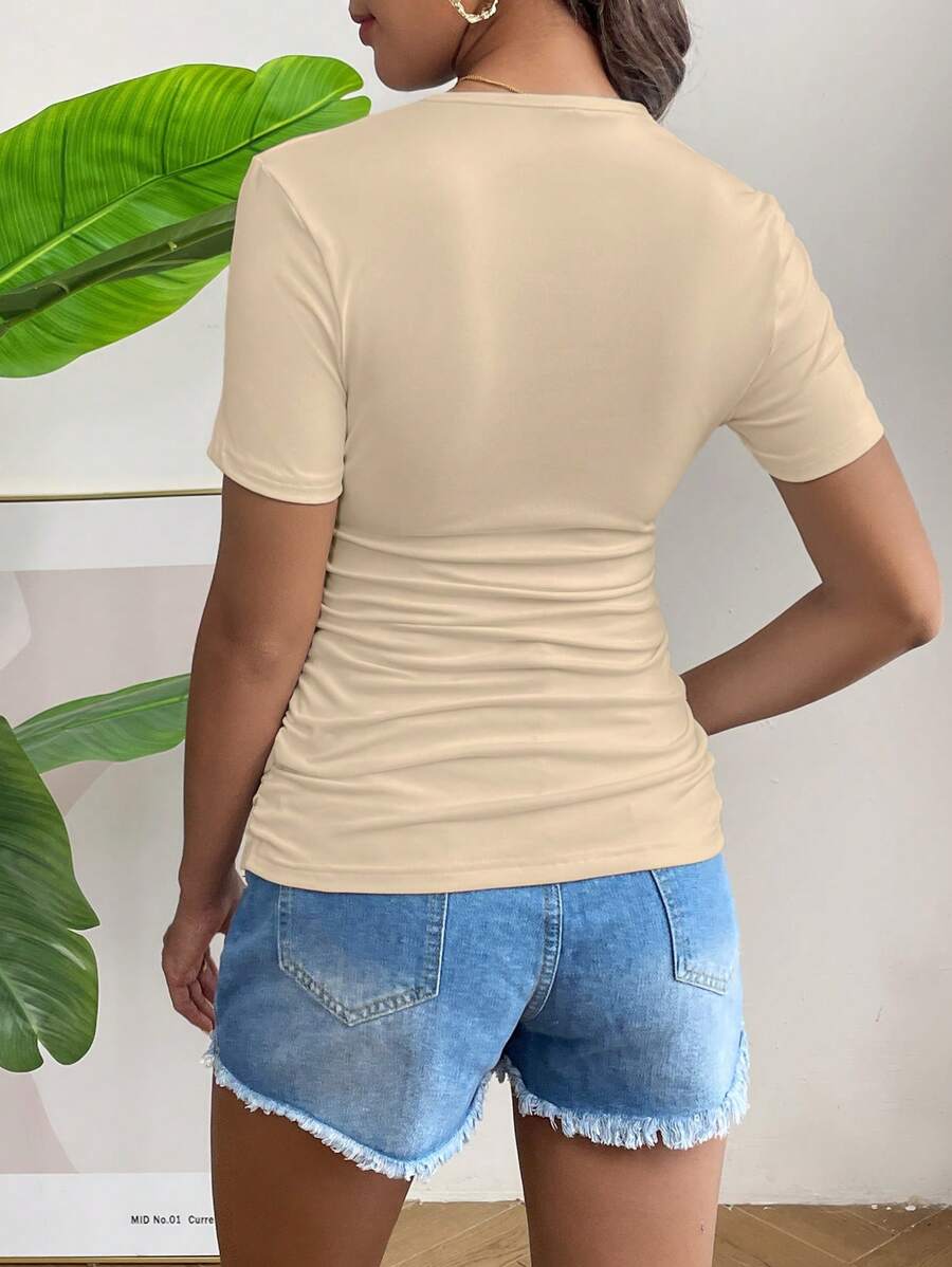 Maternity Short Sleeve Ruched Fitted T-Shirt in Mint Green, High Stretch Slim Fit Summer Pregnancy Top for Daily Wear
