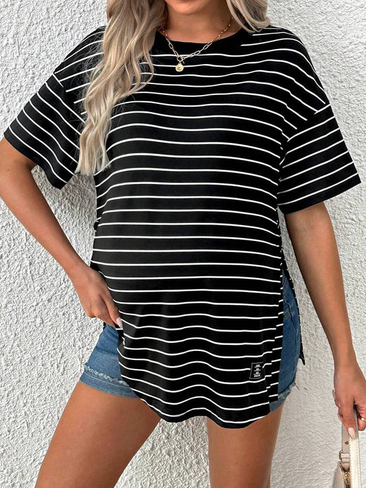 Maternity Striped Round Neck Casual Loose T-Shirt with Side Slits Trendy Drop Shoulder Short Sleeve Maternity Top for Summer