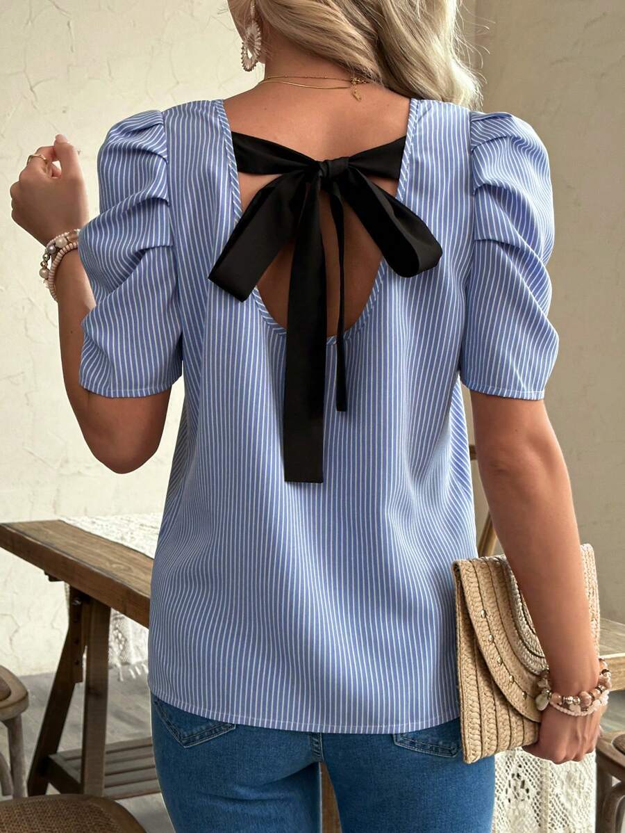 Navy Blue Striped Maternity Top with Petal Puff Sleeves, Casual Round Neck Short Sleeve Pregnancy Shirt for Daily Wear