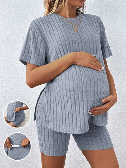 Maternity Violet Purple Round Neck Short Sleeve Tee and Biker Shorts Set, Loose Fit Pocket Pregnancy Loungewear Outfit