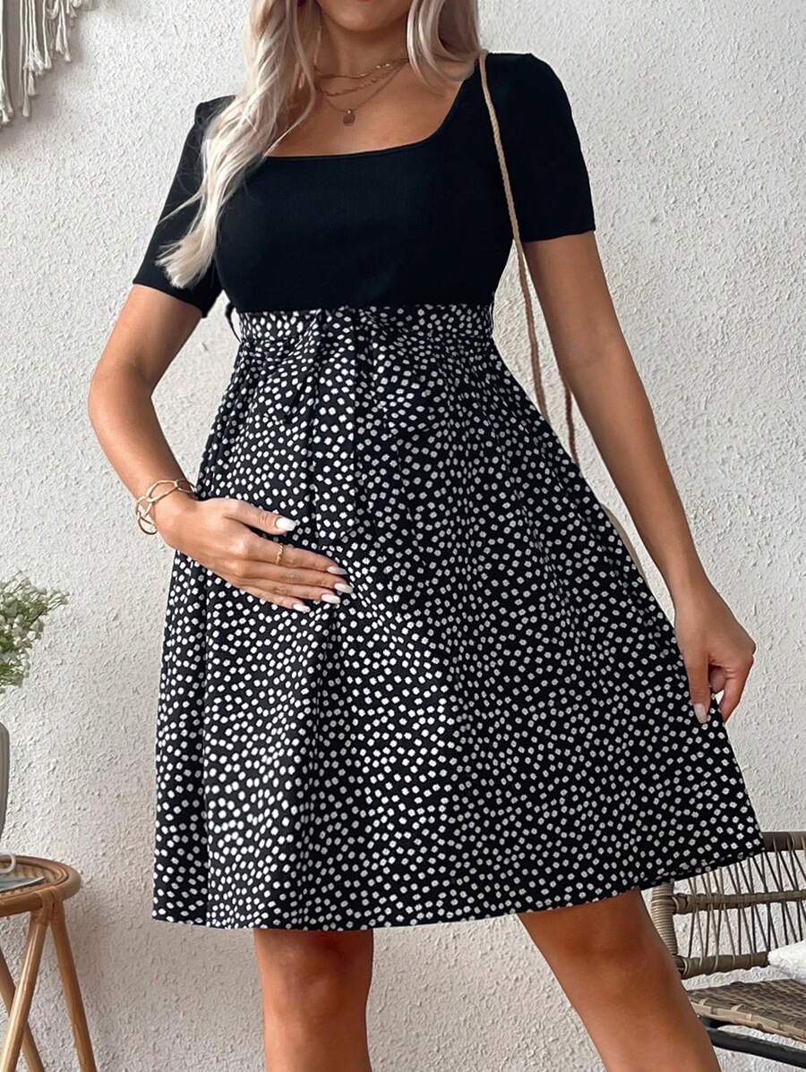 Green Ditsy Floral Maternity Summer Dress - Square Neck Short Sleeve A-Line High Waist Casual Beach Mini Dress