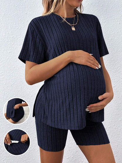 Maternity Violet Purple Round Neck Short Sleeve Tee and Biker Shorts Set, Loose Fit Pocket Pregnancy Loungewear Outfit
