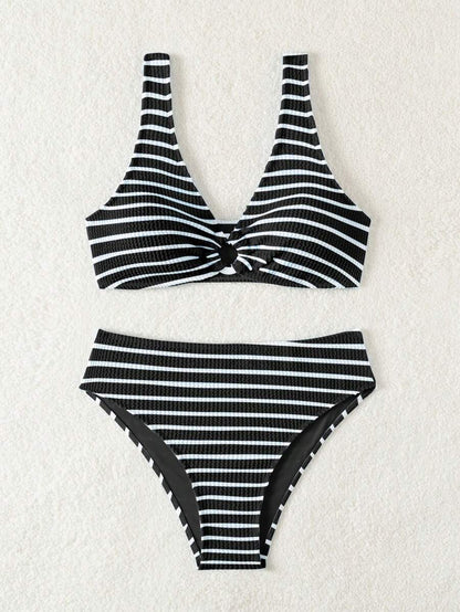 Swim Vcay Women's Summer Beach Striped Fashionable Bikini And Triangle Panty Swimwear Set, Women Vacation Outfit Sets, Beach Outfits For Woman 2 Piece