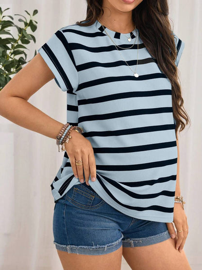 Maternity Short Sleeve Striped T-Shirt, Minimalist & Stylish, Suitable For Summer