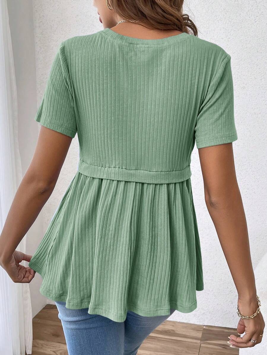 Elegant Romantic Gender Reveal Party Round Neck Short Sleeve Maternity T-Shirt in Lilac Purple Ruffle Hem Slim Fit Cotton Tee