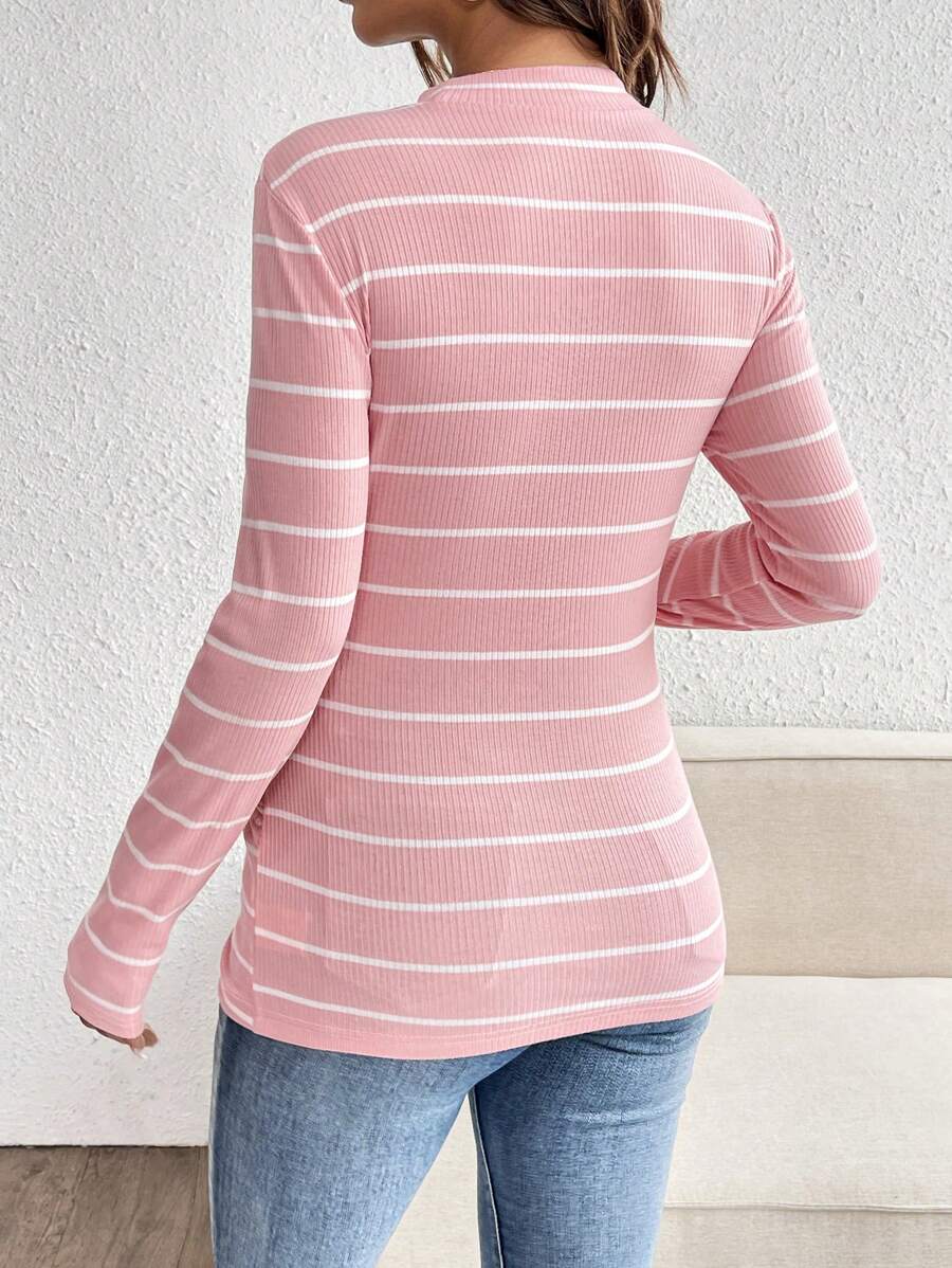 Pink Striped Maternity Long Sleeve T-Shirt - Slim Fit Ribbed Round Neck Casual Colorblock Top for Pregnancy and Travel