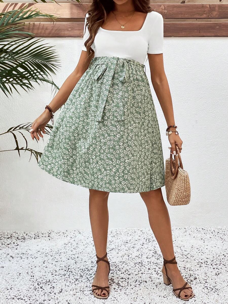 Green Ditsy Floral Maternity Summer Dress - Square Neck Short Sleeve A-Line High Waist Casual Beach Mini Dress