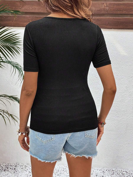 Black Crew Neck Short Sleeve Slim Fit Maternity Nursing Tee with Ruched Detail and Letter Print Knitted Fabric Casual Top