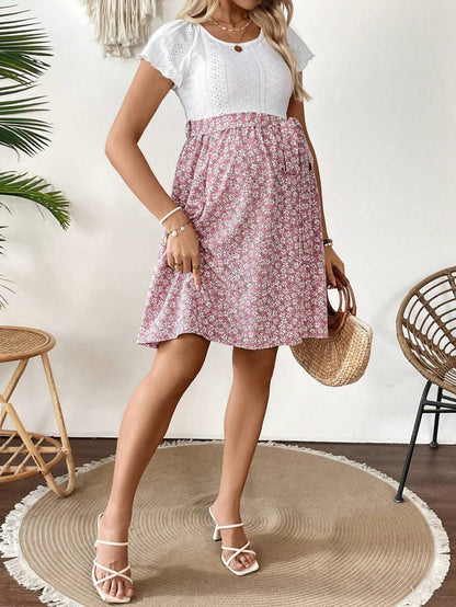 Maternity Contrast Floral Print Scoop Neck Short Sleeve Tied Waist A-Line Dress Boho Colorblock Mini Pregnancy Dress