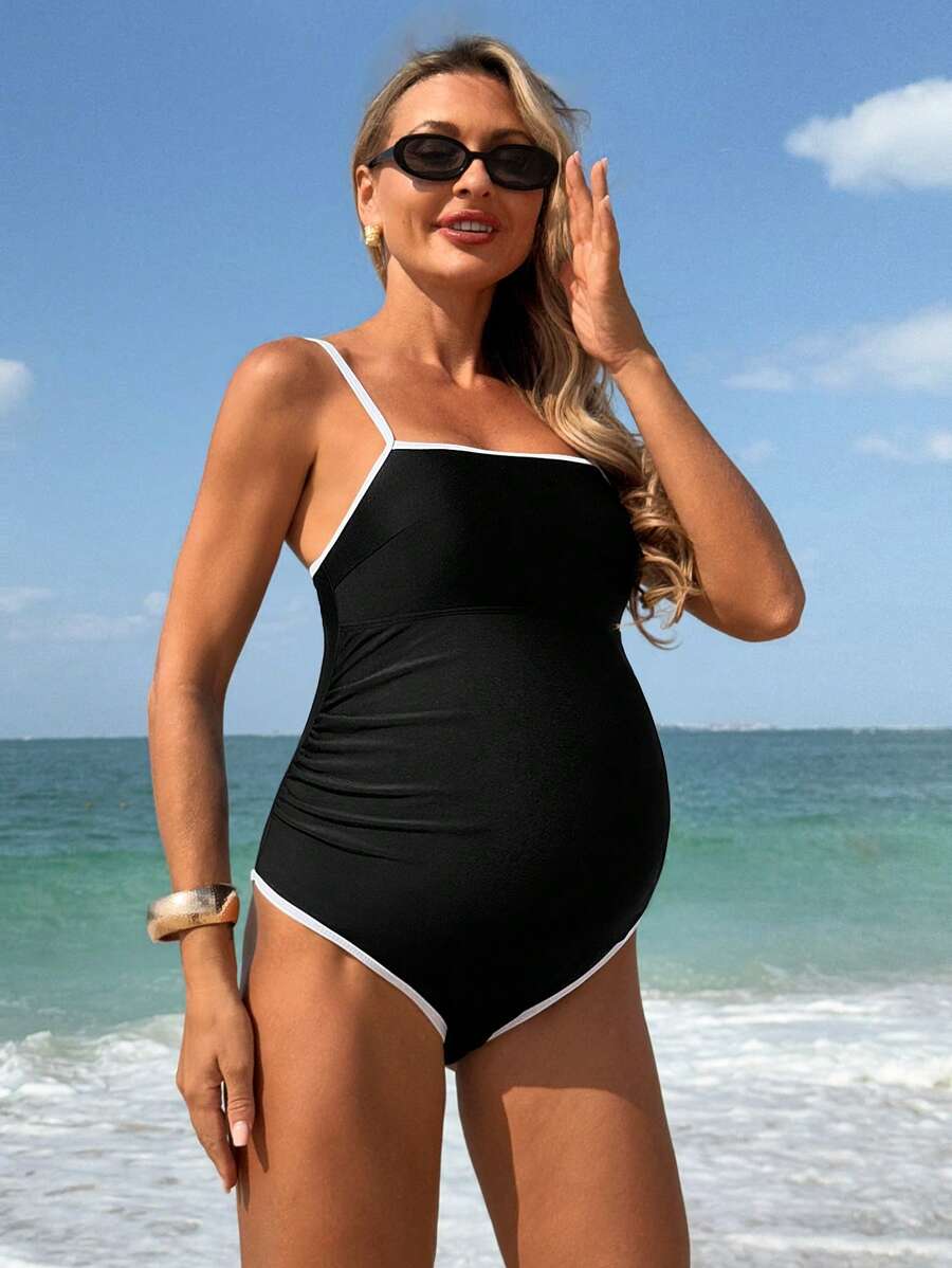 Pregnant Women's Elegant Vacation Black & White Contrast Binding Maternity One-Piece Swimsuit, For Summer Beach