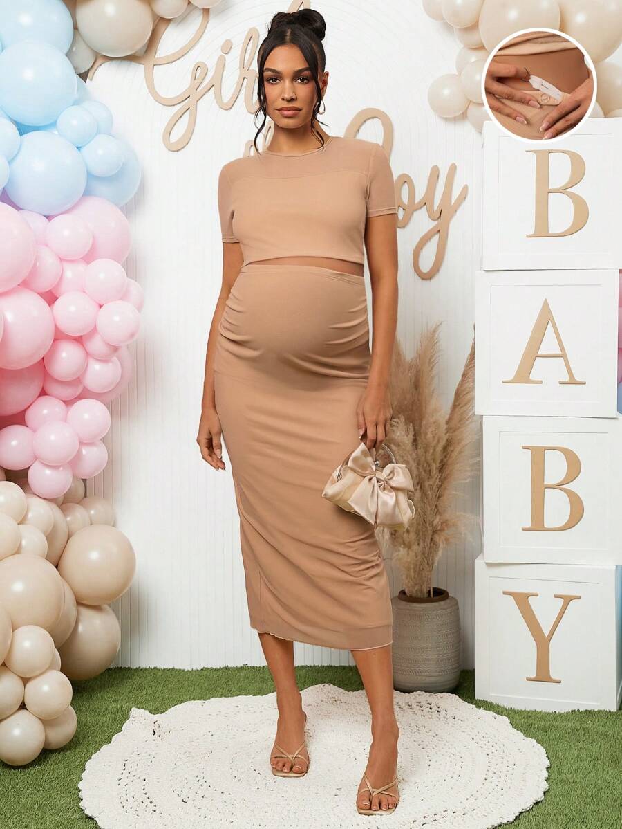 2 Piece Maternity Set Khaki Round Neck Short Sleeve Crop Tee and Adjustable High Stretch Ruched Midi Skirt for Baby Shower and Gender Reveal