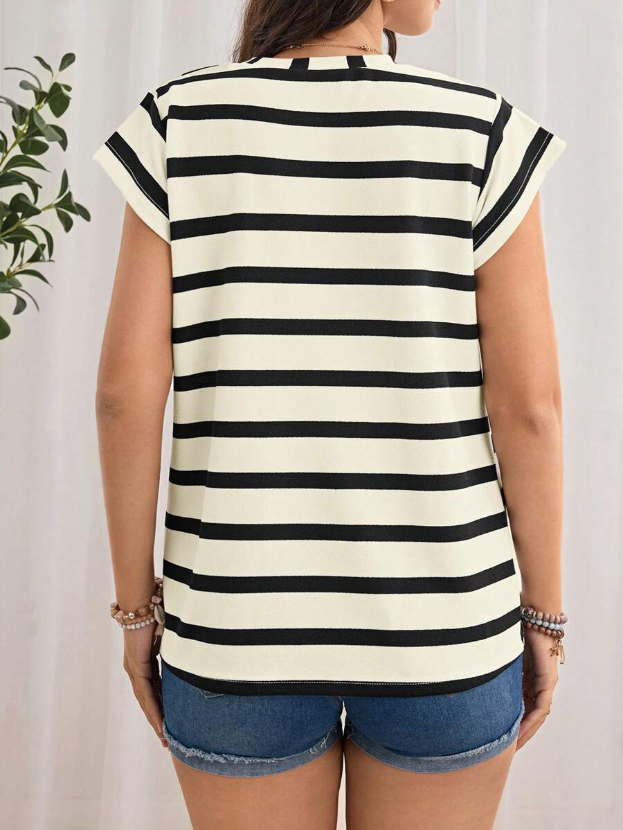 Maternity Short Sleeve Striped T-Shirt, Minimalist & Stylish, Suitable For Summer