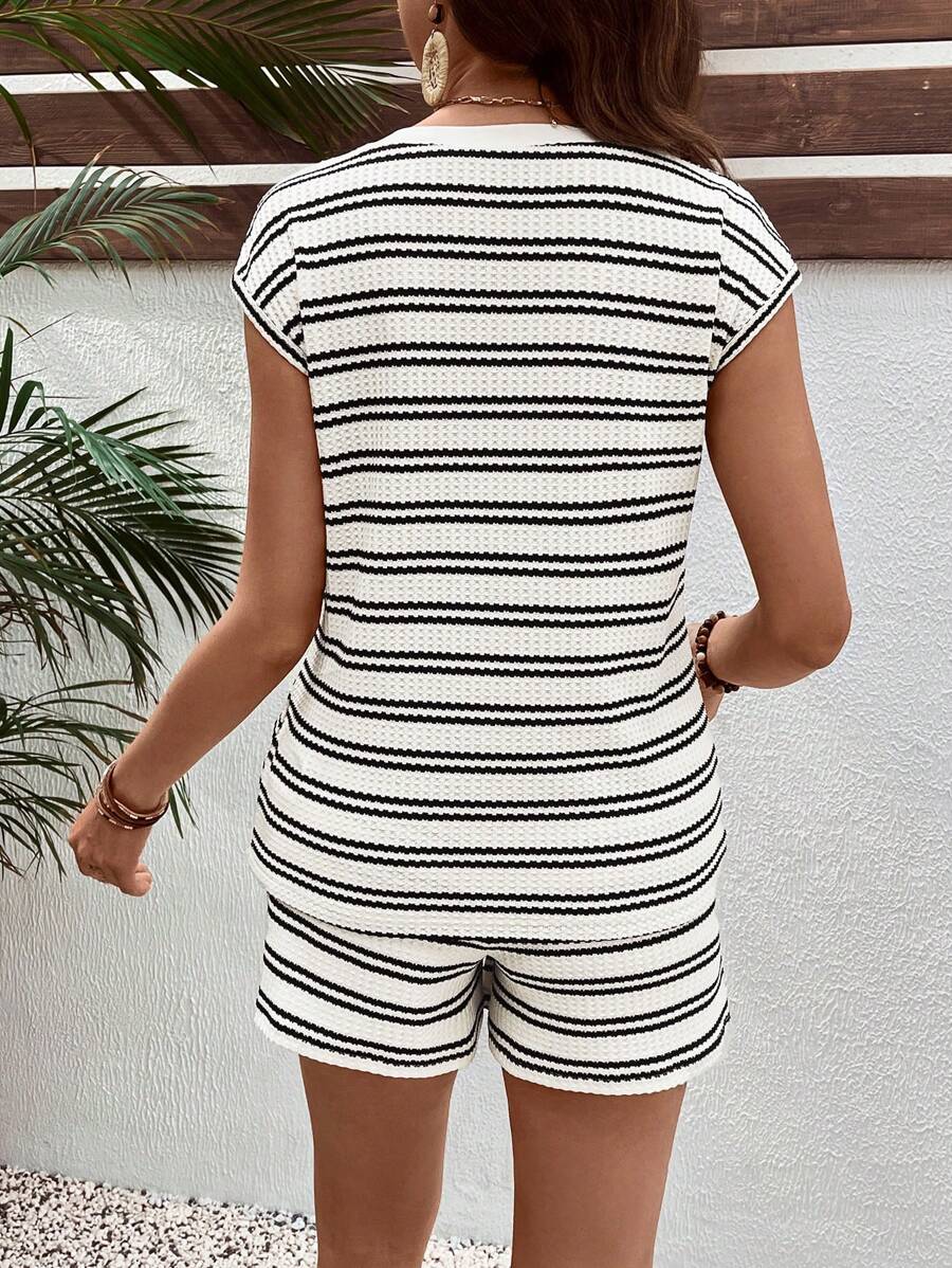 Maternity 2-Piece Striped Patchwork Loungewear Set Round Neck Batwing Sleeve Top and Adjustable Waist Shorts