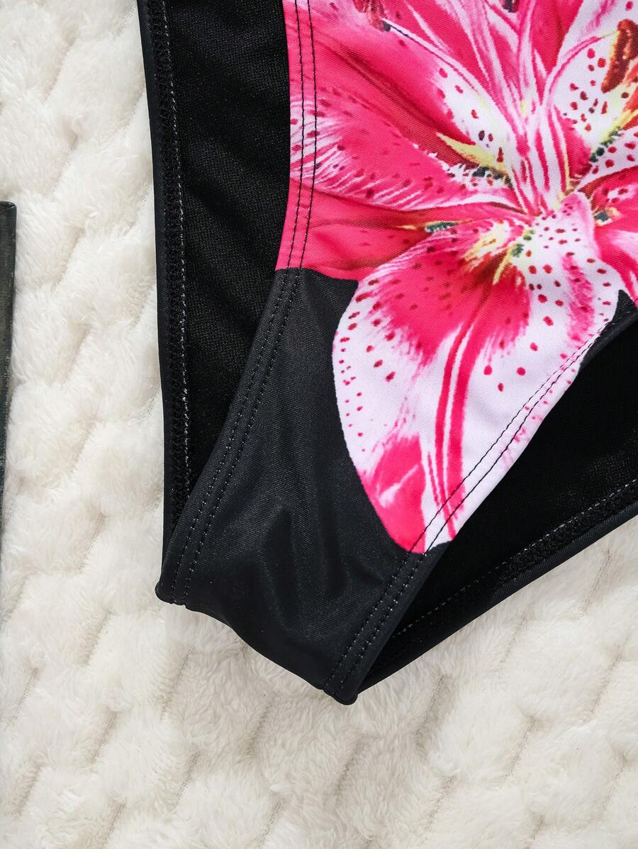 Swim Vcay Women's Summer New Contrast Color Striped Sexy Halter Triangle Cup Bikini Set