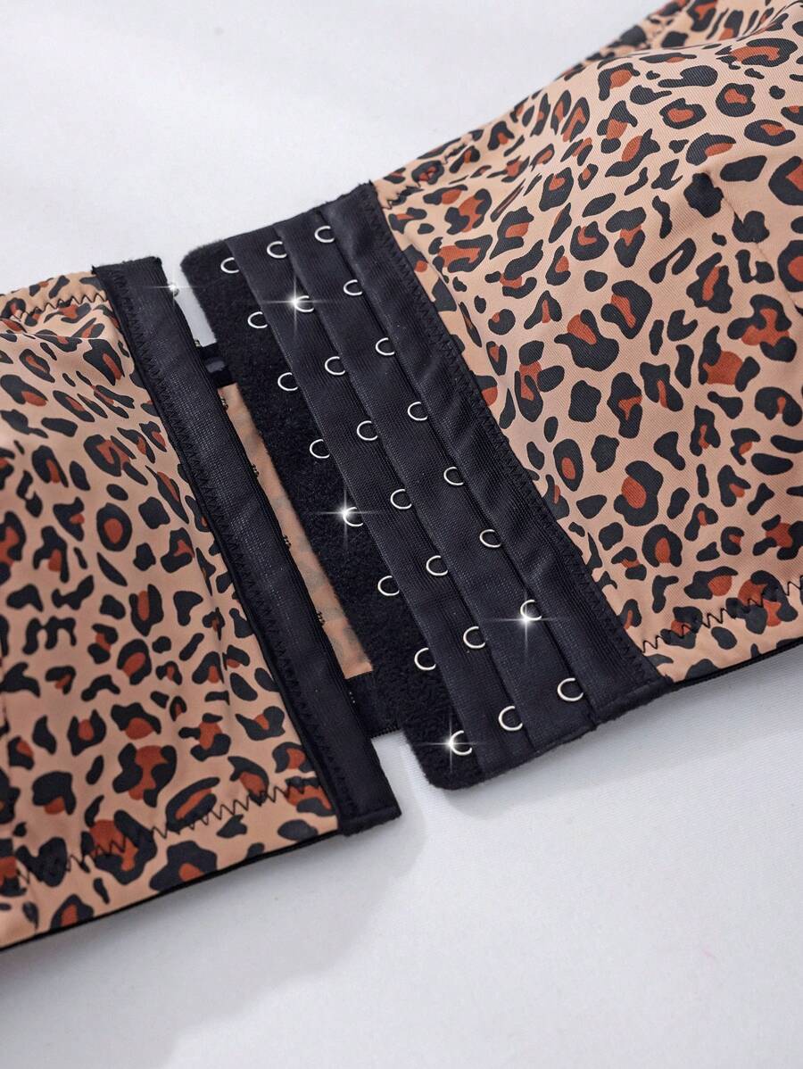 Plus Size Non-Slip Strapless Leopard Print One-Piece Bralette - Classic Animal Print