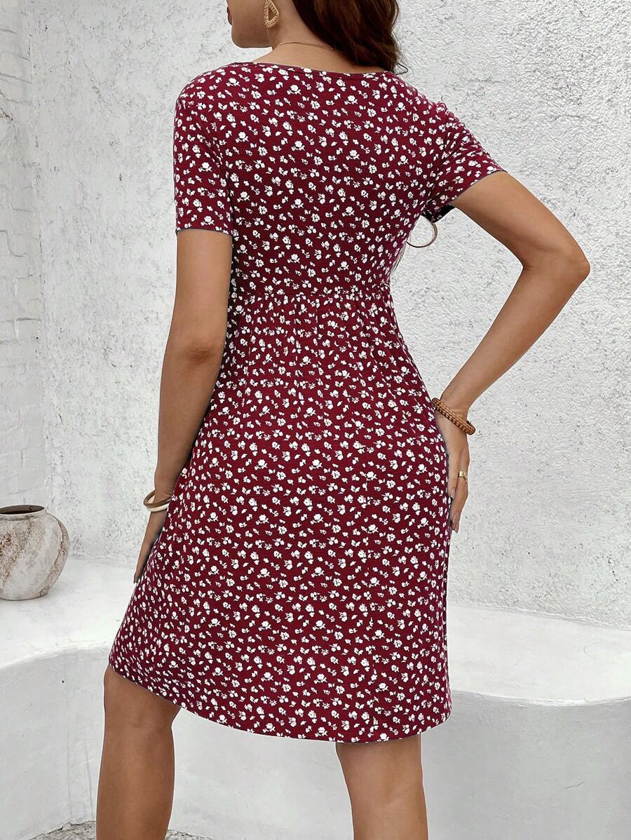 Green Ditsy Floral V Neck Short Sleeve Maternity Nursing Dress Slim Fit Short Flared Beach Vacation Wrap Style Knit Dress