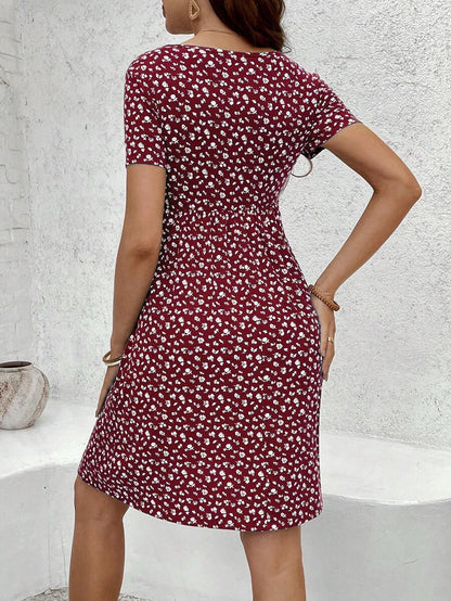Green Ditsy Floral V Neck Short Sleeve Maternity Nursing Dress Slim Fit Short Flared Beach Vacation Wrap Style Knit Dress
