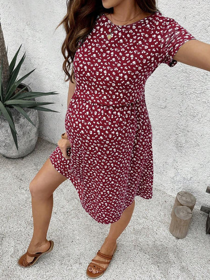 Green Ditsy Floral V Neck Short Sleeve Maternity Nursing Dress Slim Fit Short Flared Beach Vacation Wrap Style Knit Dress