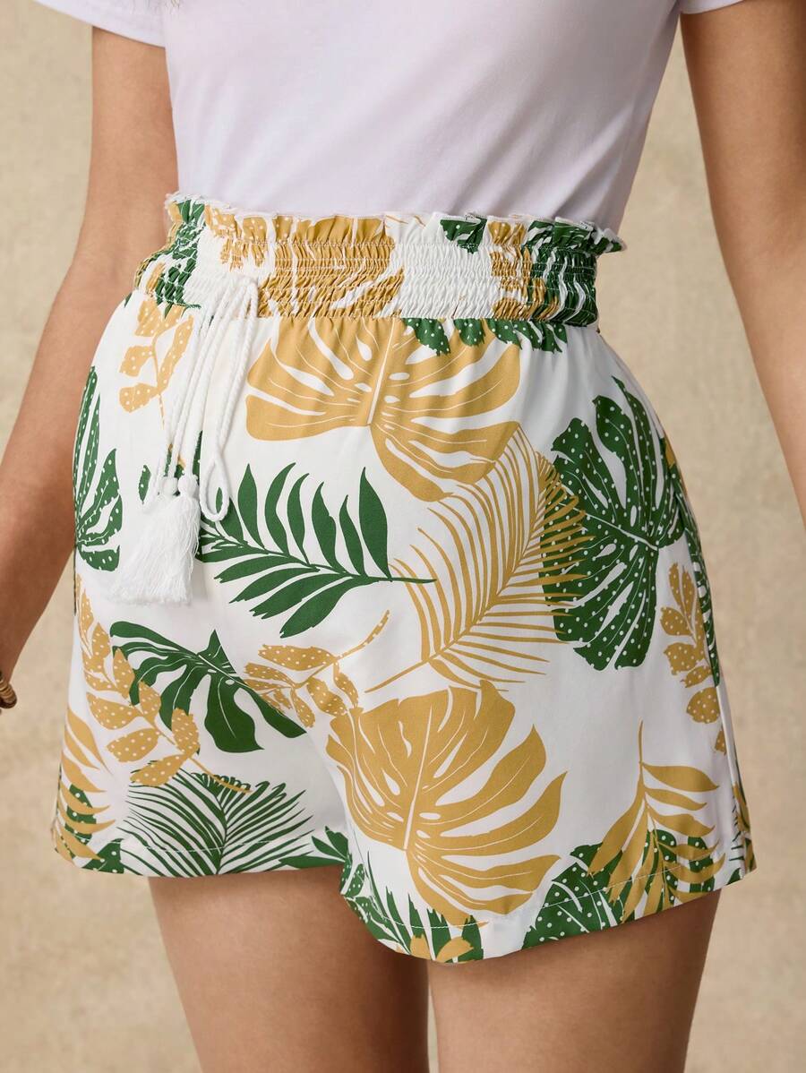 Green Tropical Print Boho Maternity Shorts - Ultra High Waist Straight Leg Beach Vacation Summer Trousers with Bow Detail