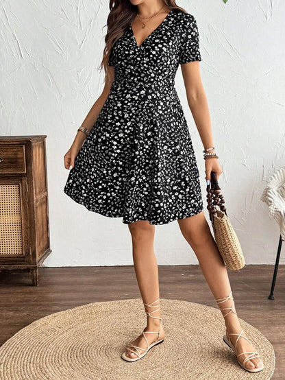 Maternity Short Sleeve V Neck Wrap A-Line Dress Geometric Print High Waist Flared Summer Streetwear Mini Dress