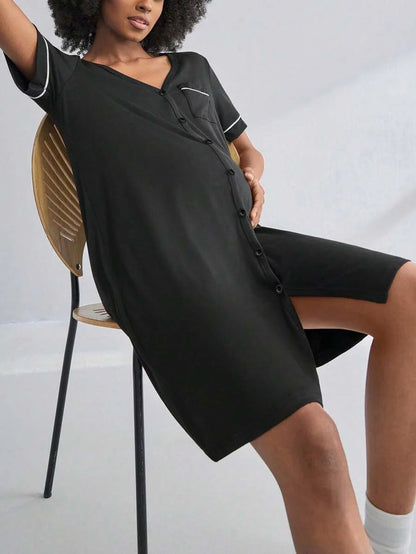 Pink V-Neck Maternity Loungewear Dress - Short Sleeve Knee Length Slim Fit Sleepshirt with Pockets - High Stretch Knitted Summer House Dress