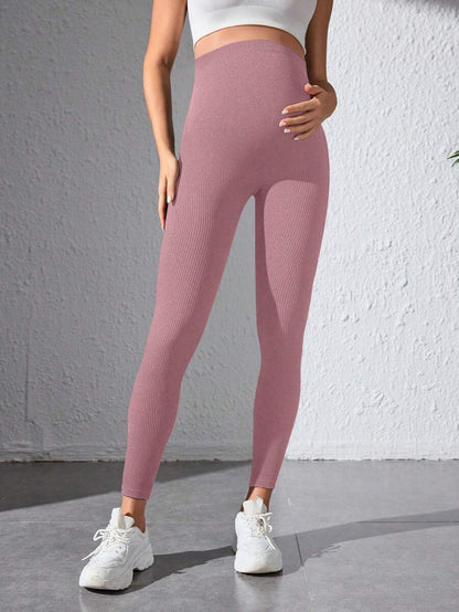 Maternity Sports Leggings - Seamless, High Waist, Cropped, Medium Stretch, Black