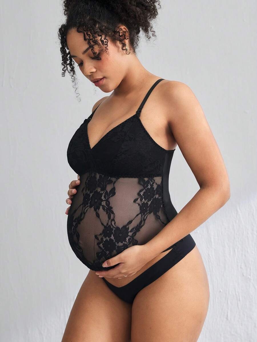 Lace Trim Nursing Bra Wireless Adjustable Strap Maternity Intimates Bralette with Removable Padding Black Knitted Fabric