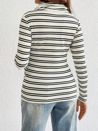 Striped Maternity Nursing Hoodie with Long Sleeve Drop Shoulder and Drawstring Detail in Apricot Knit for Autumn Winter