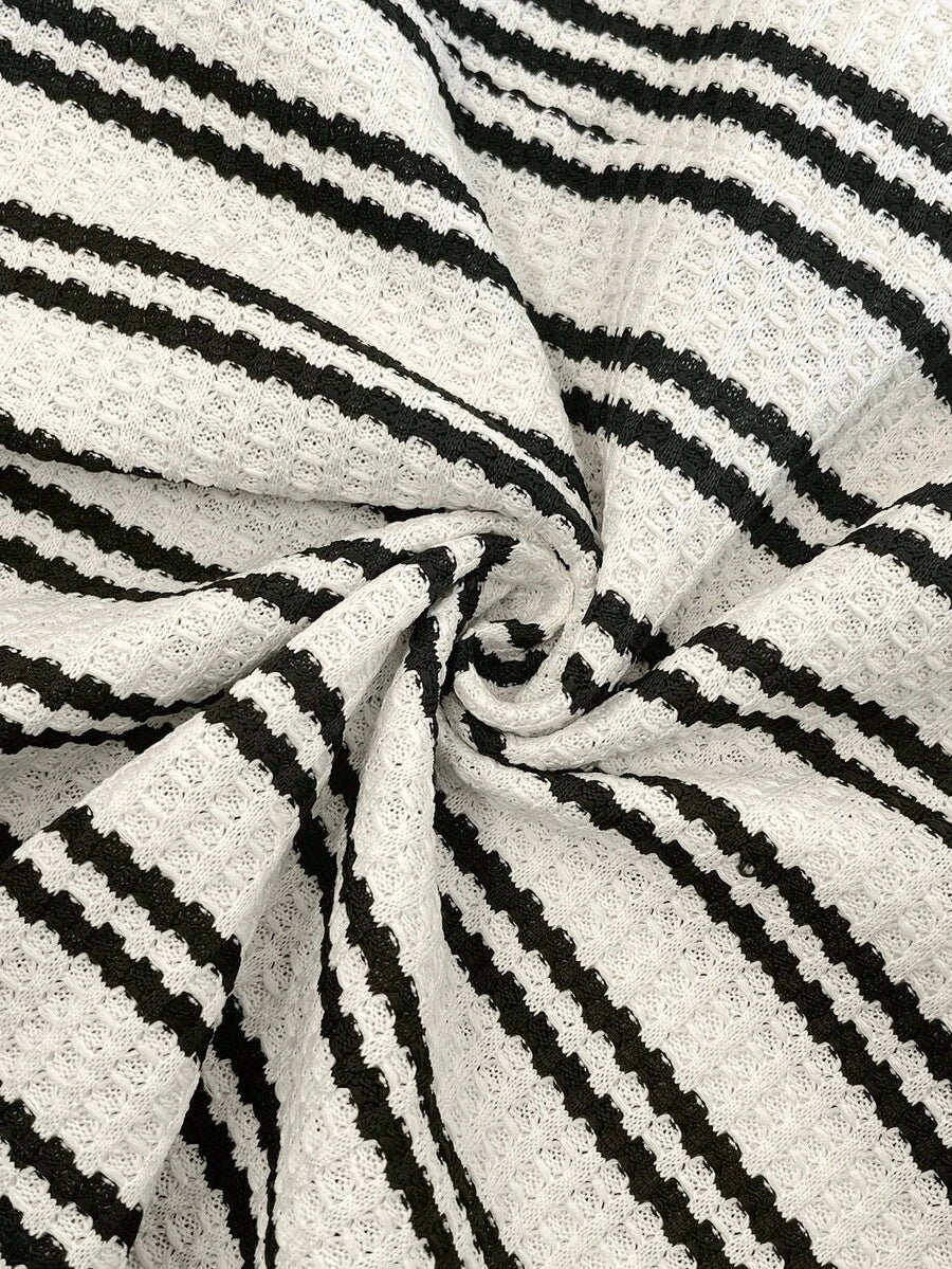Striped Maternity Nursing Hoodie with Long Sleeve Drop Shoulder and Drawstring Detail in Apricot Knit for Autumn Winter