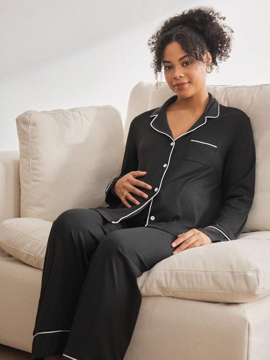 Maternity Nursing Sleepwear Set - Black Colorblock Long Sleeve Top and Pants - Casual 2 Piece Nursing Pajamas for Fall and Winter