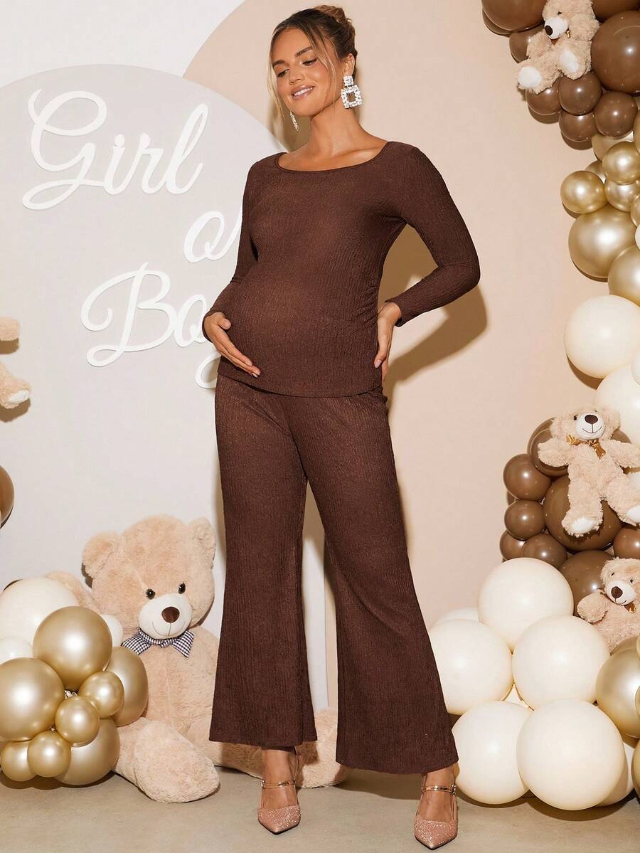 2 Piece Maternity Set Casual Solid Brown Long Sleeve Scoop Neck Top and Flare Pants for Pregnancy Baby Shower and Photoshoot