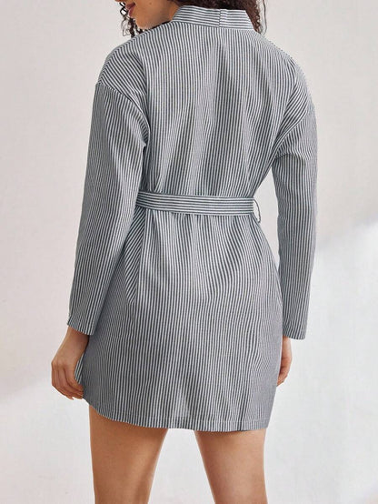 Maternity Nursing Robe - Fashionable Casual Short Summer Winter Wearable, Breastfeeding Loungewear
