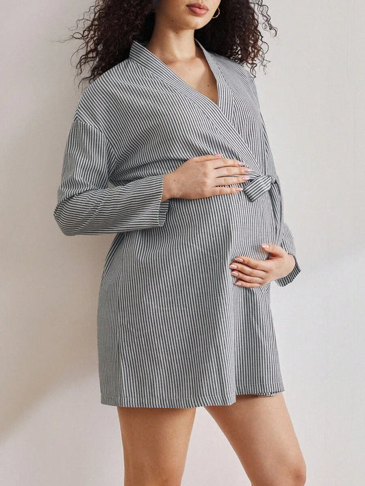 Maternity Nursing Robe - Fashionable Casual Short Summer Winter Wearable, Breastfeeding Loungewear