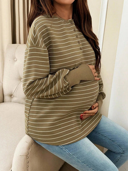 Maternity Striped Long Sleeve T-Shirt Loose Fit Black and White Round Neck Drop Shoulder Knit Top for Casual Styling