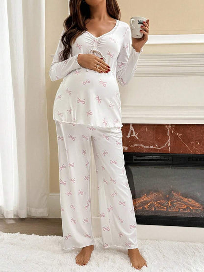 Apricot Maternity Bow Print 2-Piece Pajama Set - Long Sleeve Scoop Neck Top and Cropped Pants - Casual Soft Knit Lounge Set for Women