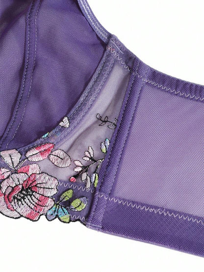 Plus Size Elegant Floral Embroidery Underwire Bra