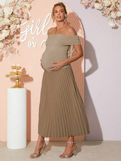 Maternity Off Shoulder Ruched Hem Dress - Elegant Solid Color Slim Fit Bodycon Gown for Baby Shower, Gender Reveal & Photoshoot