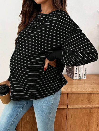 Maternity Striped Long Sleeve T-Shirt Loose Fit Black and White Round Neck Drop Shoulder Knit Top for Casual Styling