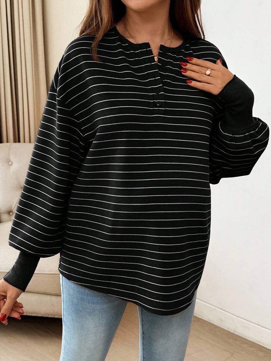 Maternity Striped Long Sleeve T-Shirt Loose Fit Black and White Round Neck Drop Shoulder Knit Top for Casual Styling