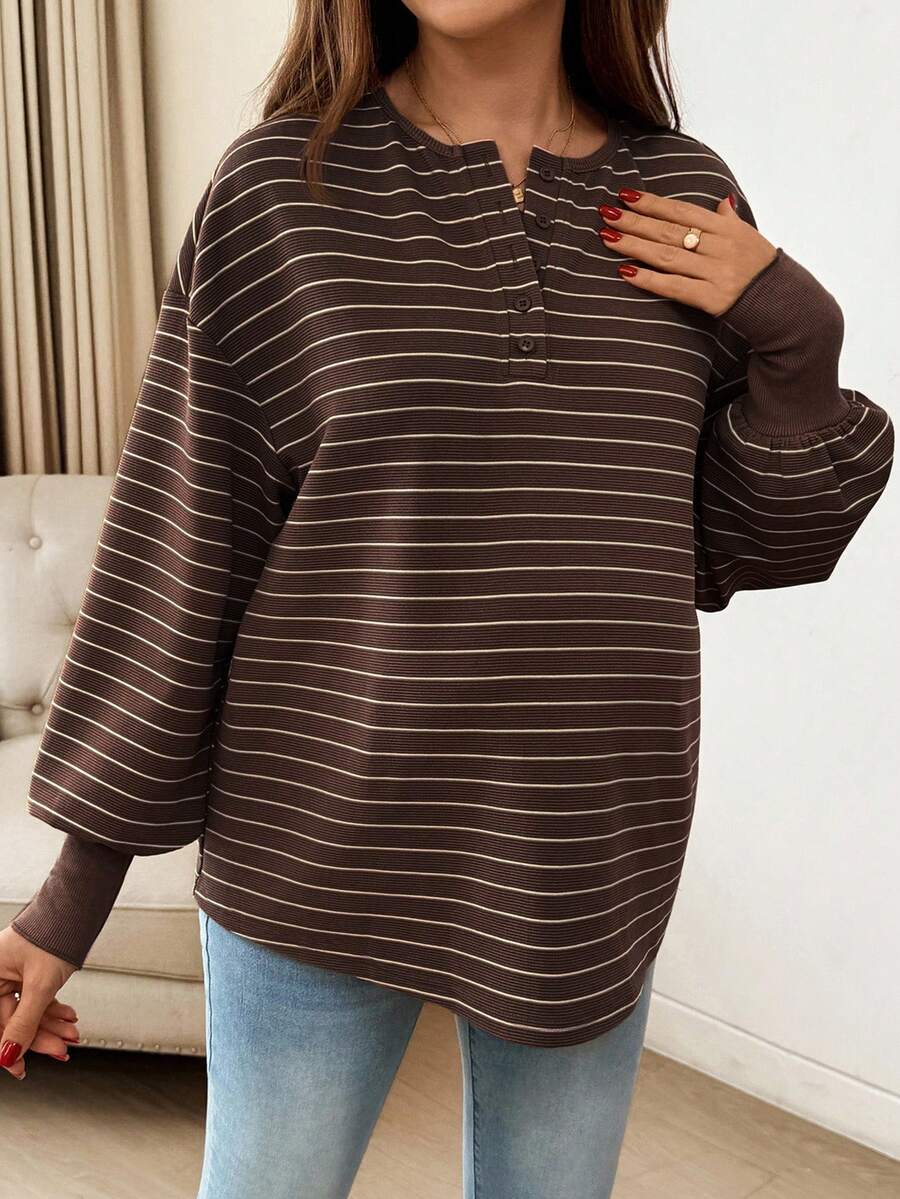 Maternity Striped Long Sleeve T-Shirt Loose Fit Black and White Round Neck Drop Shoulder Knit Top for Casual Styling