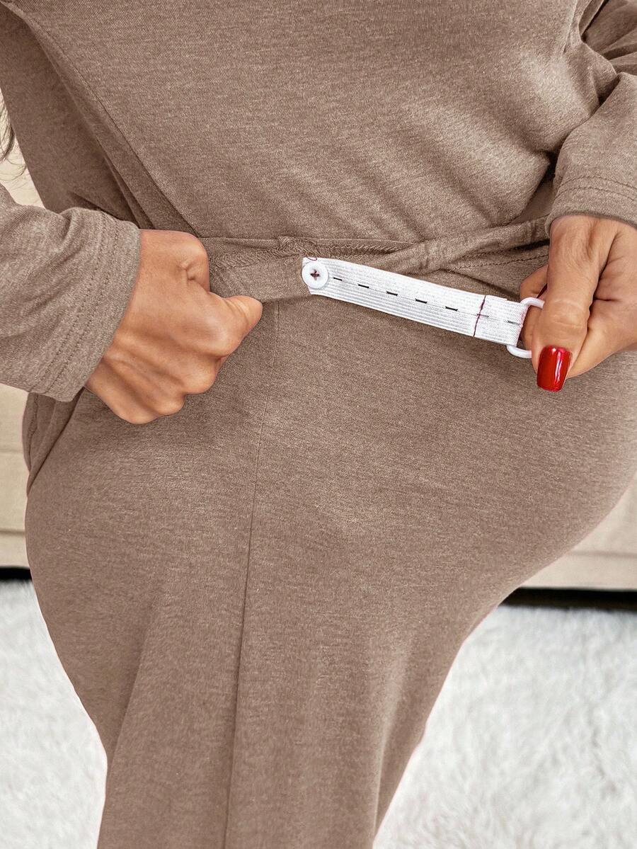 Green Maternity 2-Piece Lounge Set - V-Neck Long Sleeve Top and Pants Pajama Set - Soft Casual Maternity Sleepwear for Spring and Fall