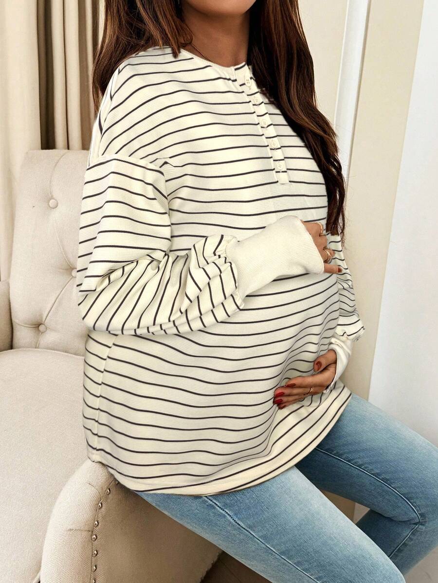 Maternity Striped Long Sleeve T-Shirt Loose Fit Black and White Round Neck Drop Shoulder Knit Top for Casual Styling