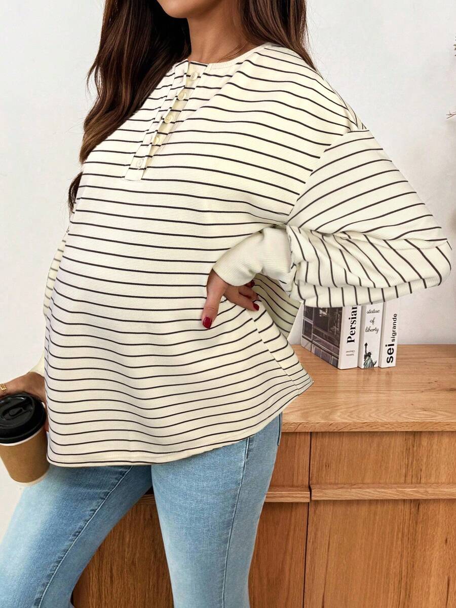 Maternity Striped Long Sleeve T-Shirt Loose Fit Black and White Round Neck Drop Shoulder Knit Top for Casual Styling