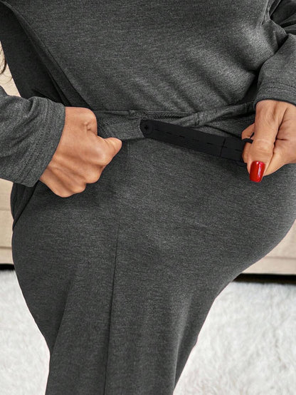 Green Maternity 2-Piece Lounge Set - V-Neck Long Sleeve Top and Pants Pajama Set - Soft Casual Maternity Sleepwear for Spring and Fall