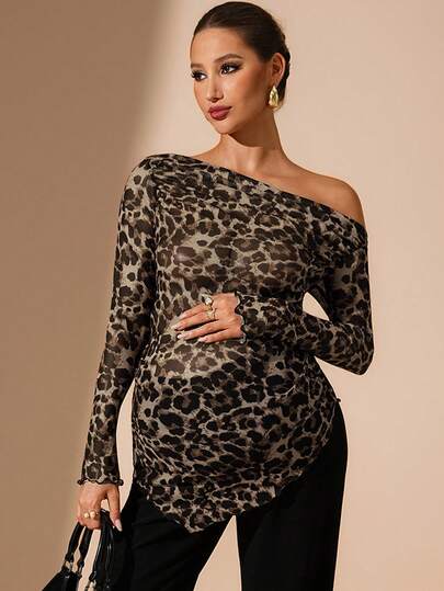 Elegant Maternity Leopard Print Oblique Shoulder Fitted Long Sleeve T-Shirt, Autumn